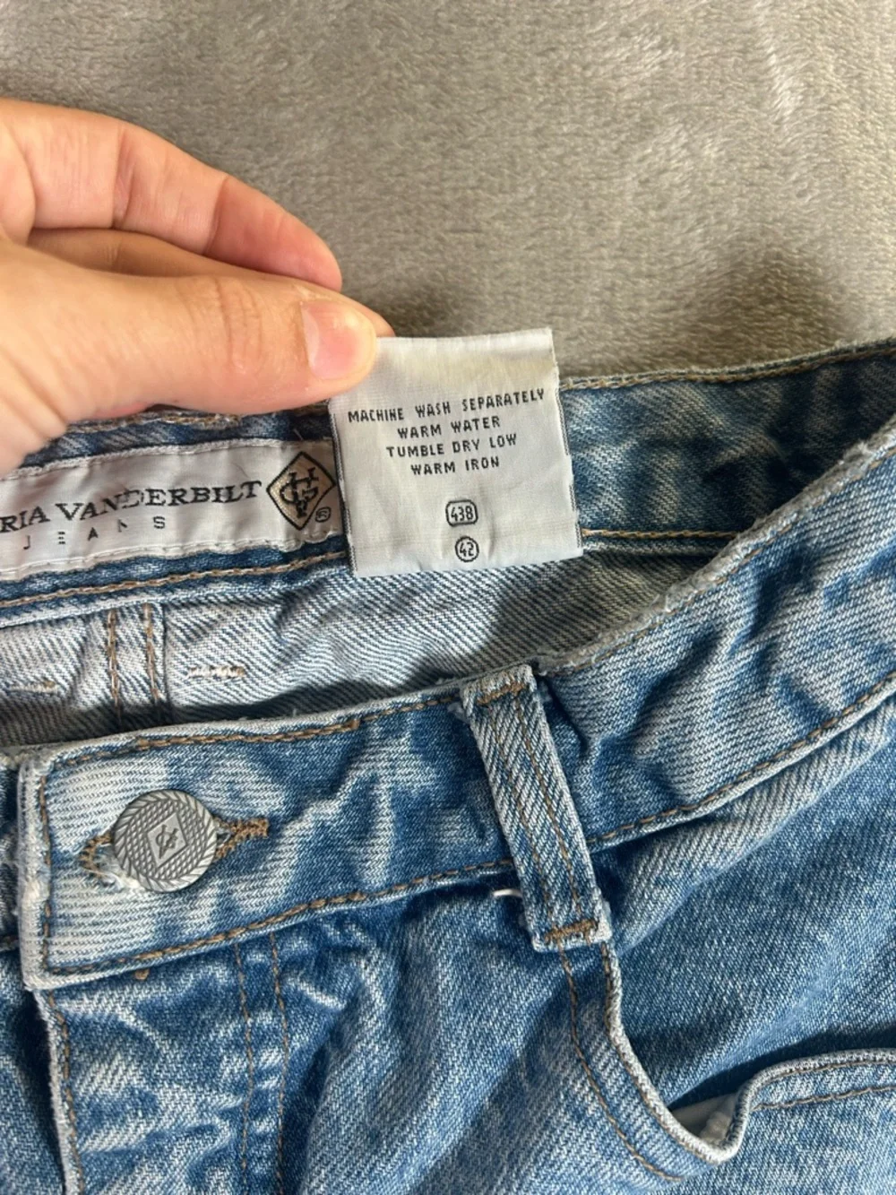Gloria Vanderbilt High-Rise straight leg Blue Denim Jeans - Picture 5 of 14